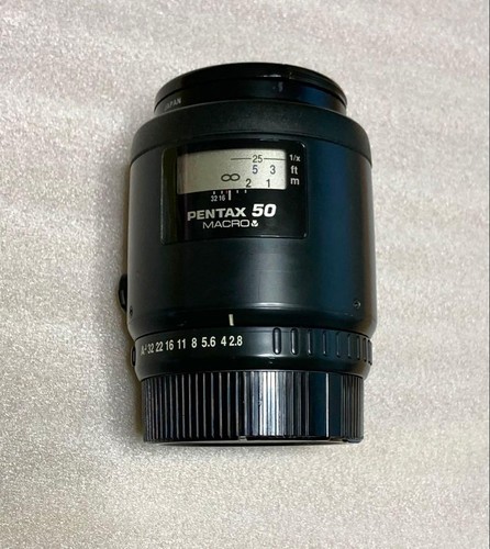 Pentax smc 50mm 8 macro - f2.8,